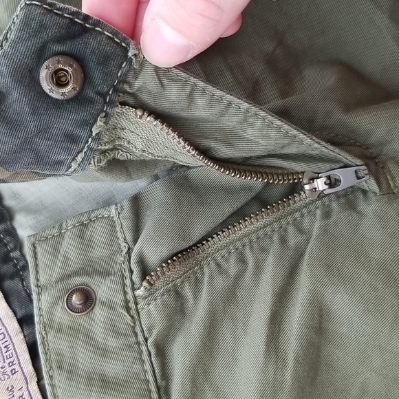 2/$25 Zara Trafaluc army green shorts size 4 - Picture 11 of 16